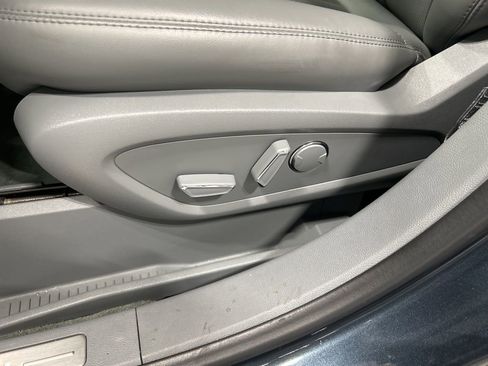 Certified 2022 Lincoln Nautilus Reserve image 11