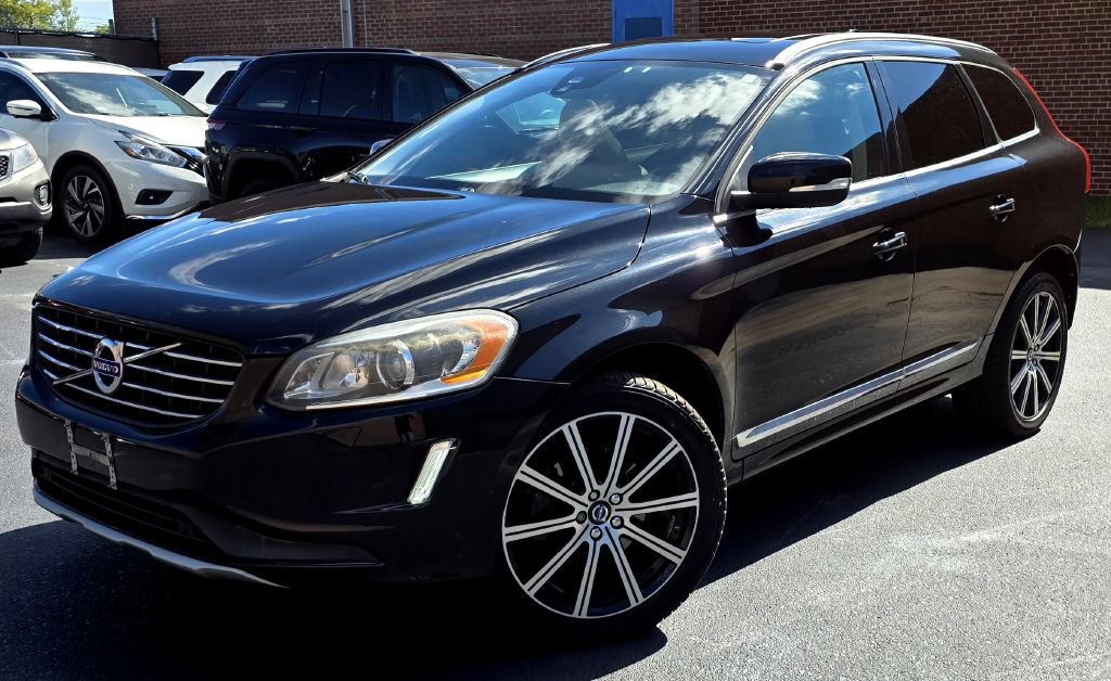 Used 2017 Volvo XC60 T6 Inscription w/ Climate Package AWD/4WD image 4
