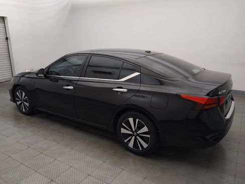 Used 2021 Nissan Altima 2.5 SV FWD image 3
