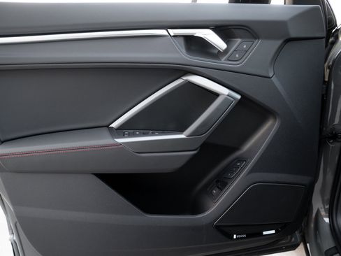 New 2025 Audi Q3 2.0T Premium Plus image 19