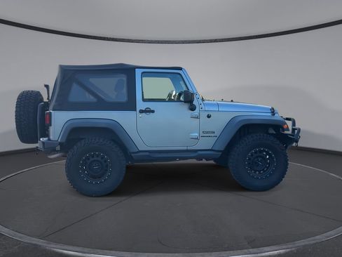 Used 2016 Jeep Wrangler Sport w/ Quick Order Package 24S AWD/4WD image 9