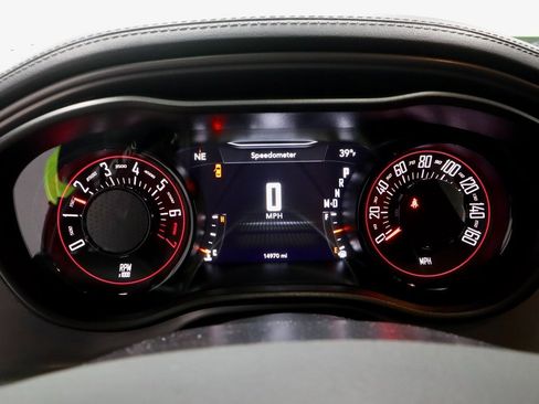 Used 2023 Dodge Challenger SXT w/ Plus Package image 26