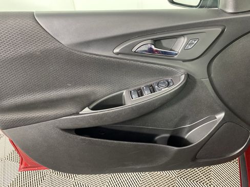 Used 2025 Chevrolet Malibu LT image 13