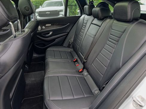 Used 2018 Mercedes-Benz E 400 4MATIC Wagon image 28
