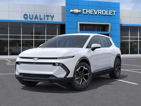 New 2026 Chevrolet Equinox EV LT FWD image 6