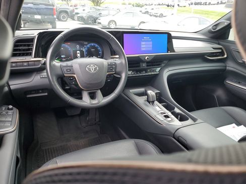 Certified 2023 Toyota Crown w/ Advanced Technology Package AWD/4WD image 10