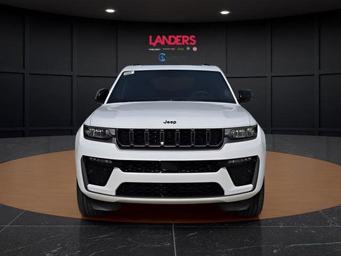 New 2026 Jeep Grand Cherokee L Limited image 4