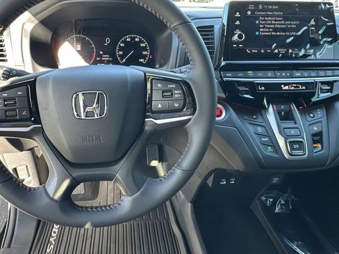 New 2026 Honda Odyssey Sport-L image 9