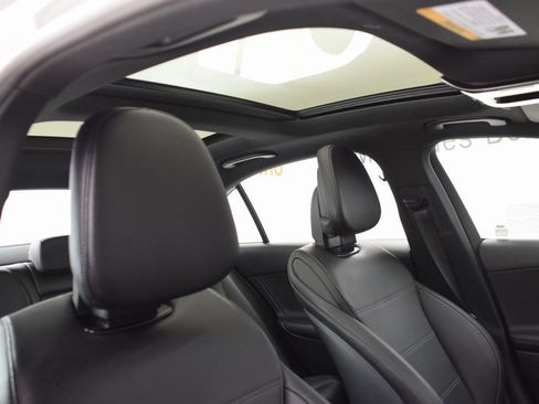 Certified 2025 Mercedes-Benz C 300 Sedan image 19