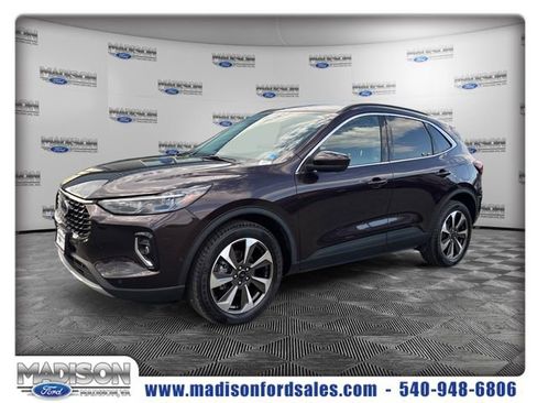Certified 2023 Ford Escape Platinum w/ Premium Technology Package AWD/4WD image 1