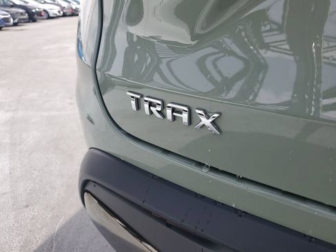 Used 2025 Chevrolet Trax ACTIV image 7
