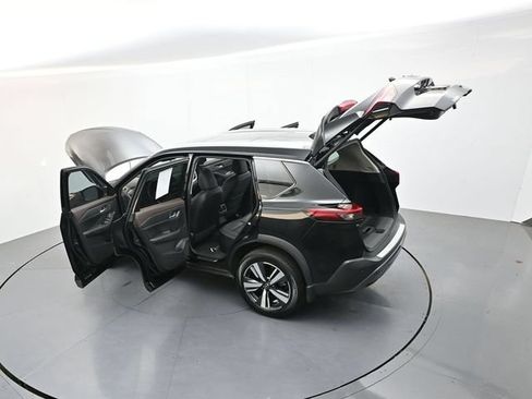 Used 2023 Nissan Rogue SL AWD/4WD image 38