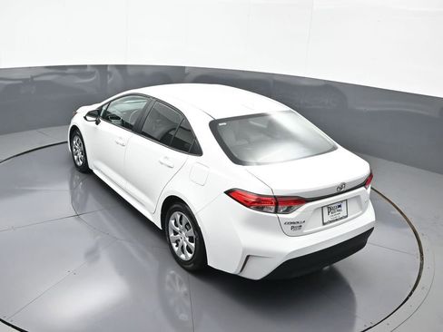 Certified 2025 Toyota Corolla LE image 39