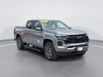 Used 2025 Chevrolet Colorado Z71 w/ Technology Package