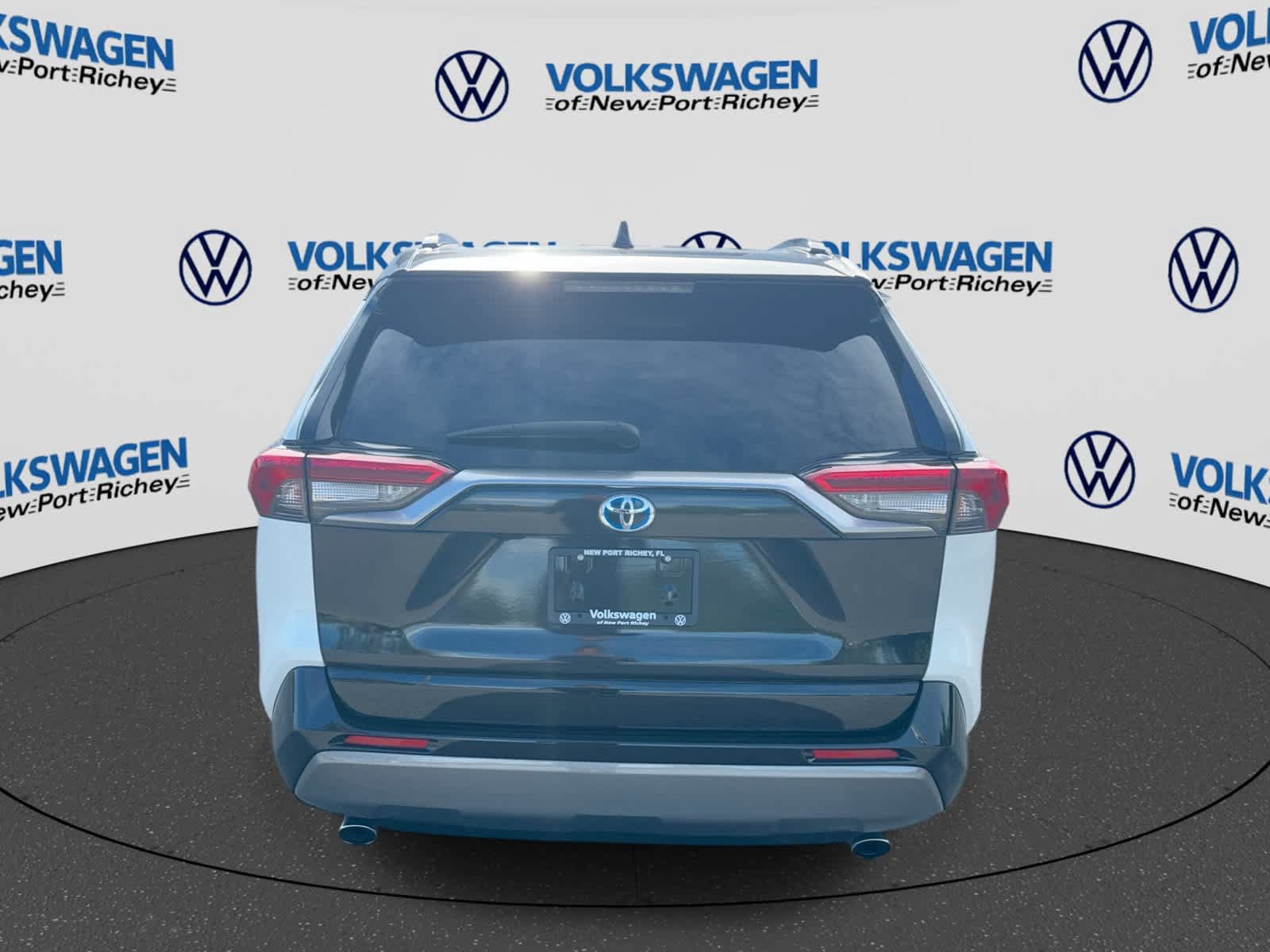 Used 2021 Toyota RAV4 XSE w/ XSE Grade Weather Package AWD/4WD image 13