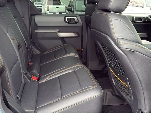 Used 2022 Ford Bronco Badlands image 30