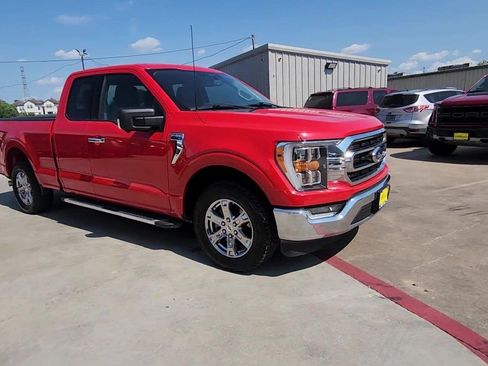 Used 2023 Ford F150 XLT w/ Equipment Group 302A High RWD image 2