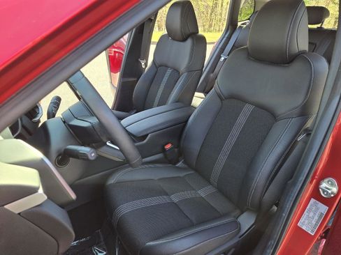 Used 2024 MAZDA CX-50 AWD 2.5 S w/ Preferred Package image 21