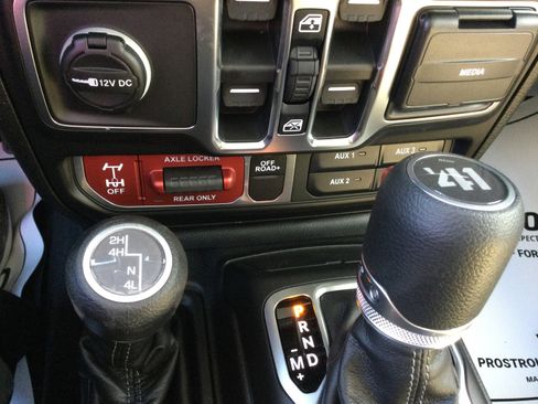 New 2026 Jeep Wrangler Unlimited Sport image 12