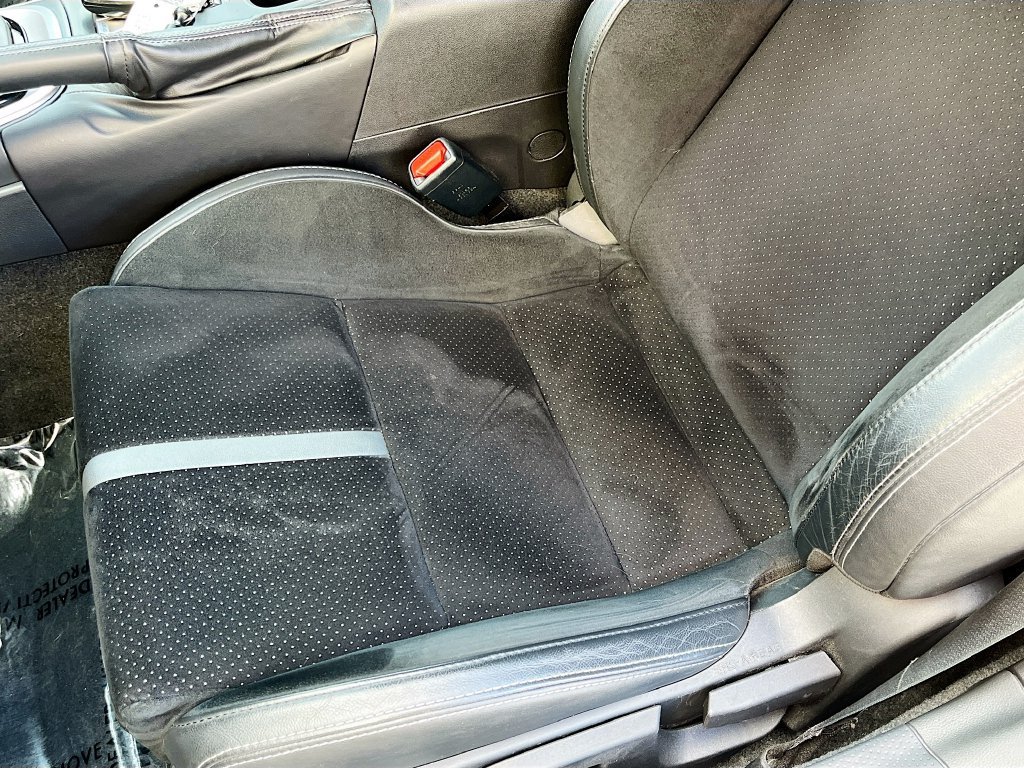 Used 2022 Toyota GR86 Premium w/ ALL Weather Mat Package (TMS) RWD image 18
