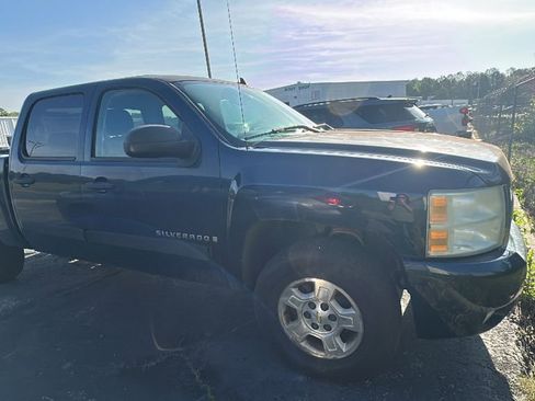 Used 2008 Chevrolet Silverado 1500 LT w/ Power Pack Plus AWD/4WD image 14