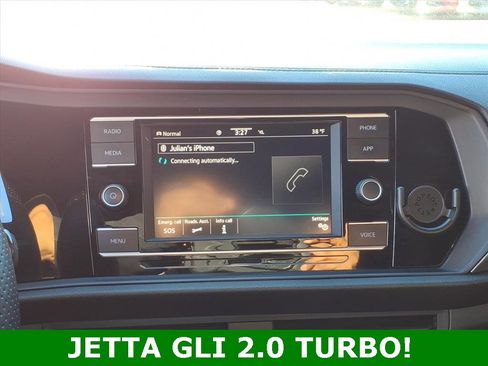 Used 2021 Volkswagen Jetta GLI image 21