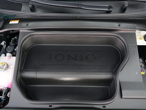 Used 2023 Hyundai Ioniq 6 SEL RWD image 25