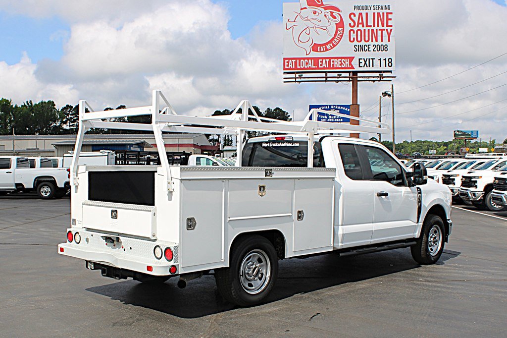 Used 2024 Ford F350 XL w/ XL Chrome Package RWD image 5