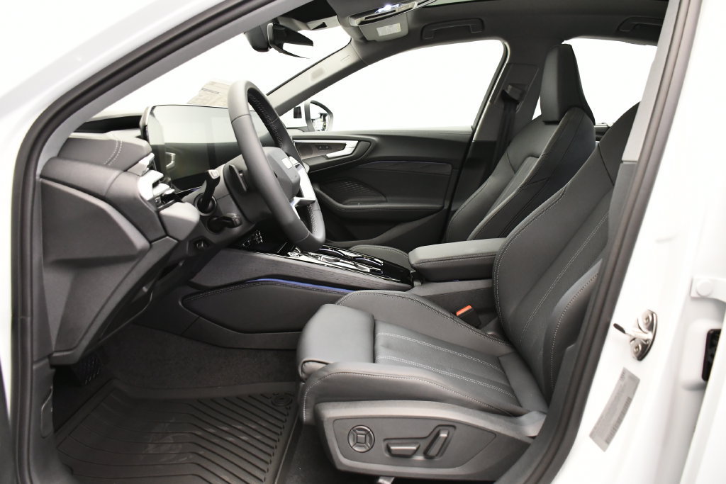 Used 2025 Audi A5 Premium Plus w/ Premium Plus AWD/4WD image 37