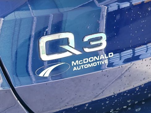 Certified 2023 Audi Q3 2.0T Premium w/ Convenience Package image 11