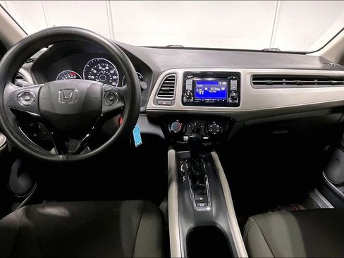 Used 2020 Honda HR-V LX image 18