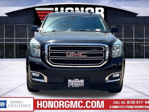 Used 2018 GMC Yukon SLT AWD/4WD image 2