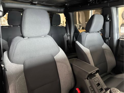 New 2025 Ford Bronco Big Bend image 30