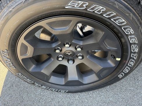 New 2026 RAM 1500 4x4 Crew Cab image 21