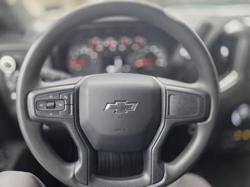 Certified 2025 Chevrolet Silverado 2500 Custom w/ Custom Value Package image 40