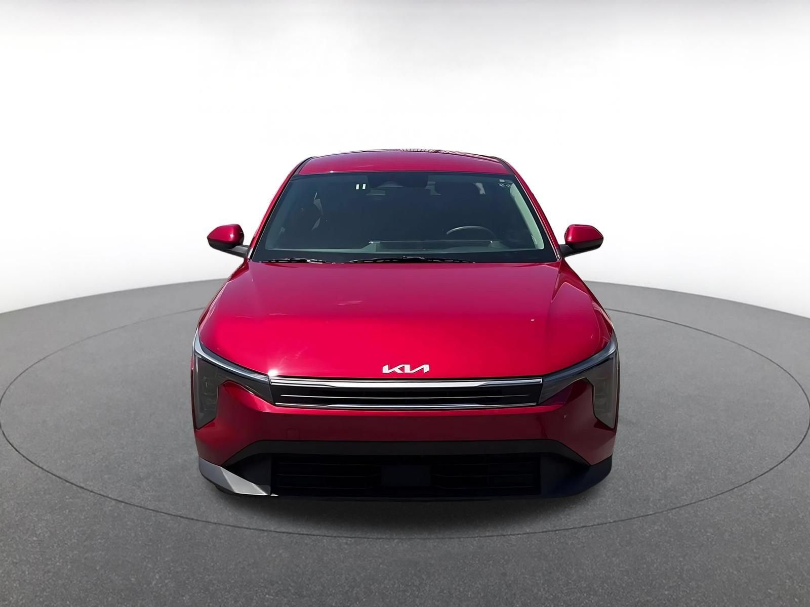 Used 2025 Kia K4 FWD image 3