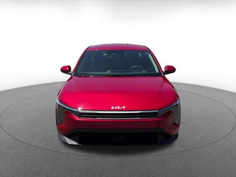 Used 2025 Kia K4 FWD image 3