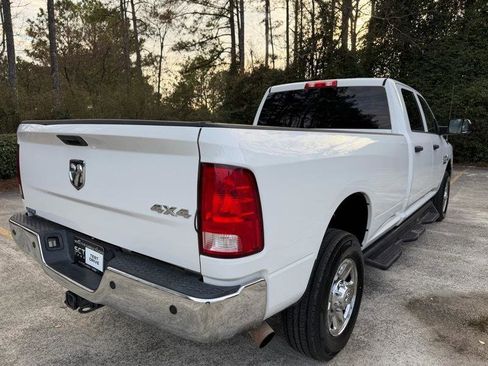 Used 2018 RAM 2500 Tradesman w/ Chrome Appearance Group image 11