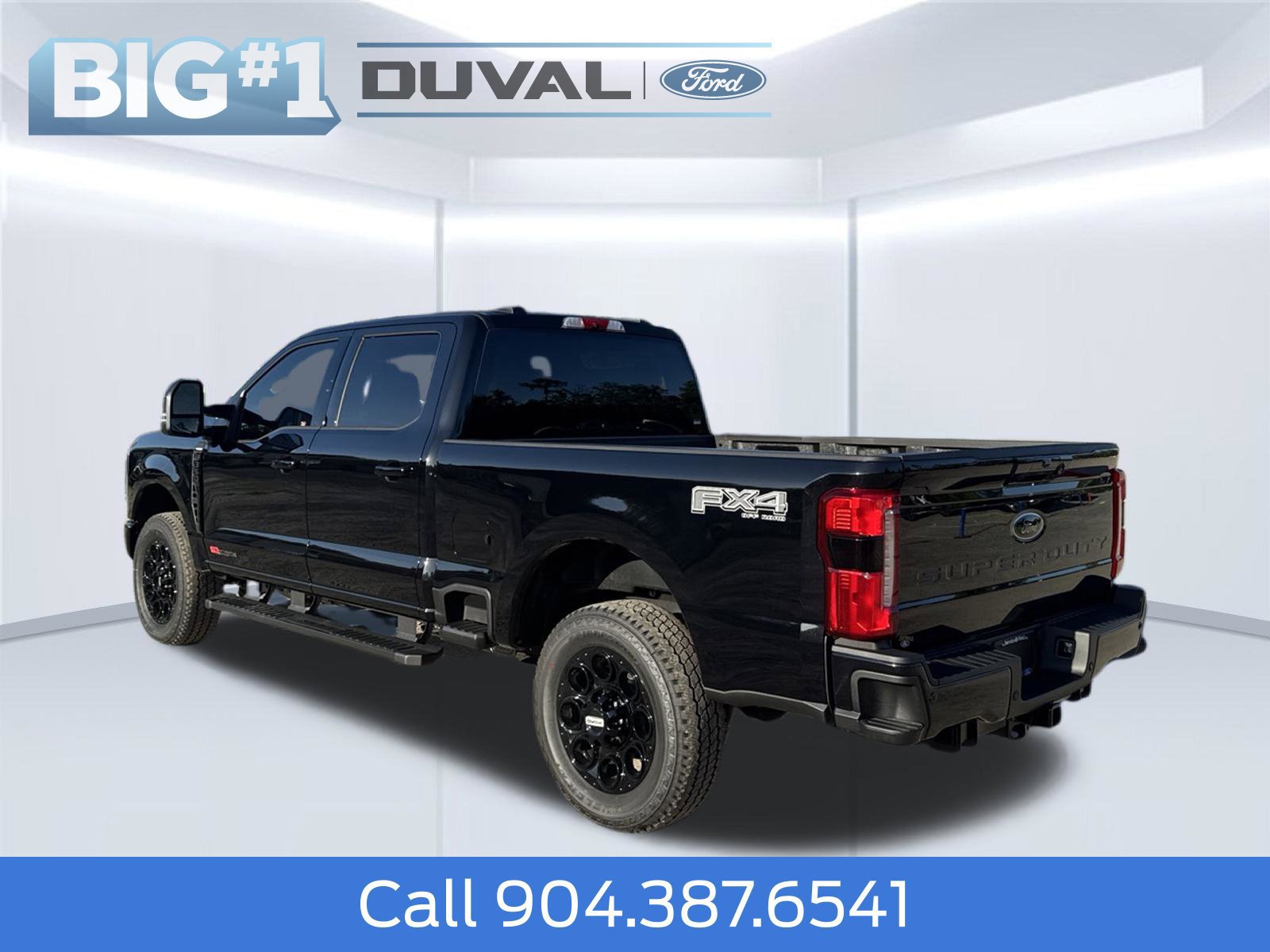 New 2026 Ford F350 Lariat w/ Black Appearance Package AWD/4WD image 4