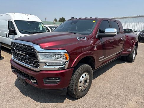 Used 2019 RAM 3500 Limited w/ Max Tow Package AWD/4WD image 1