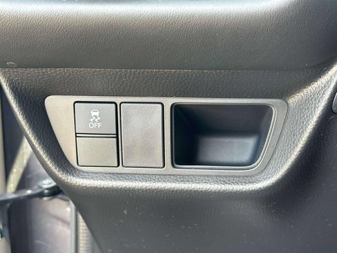 Used 2024 Honda HR-V EX-L image 18