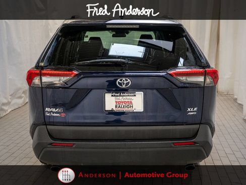 Used 2024 Toyota RAV4 XLE w/ Weather Package AWD/4WD image 4