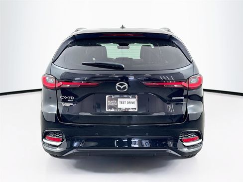 Certified 2025 MAZDA CX-70 Plug-In Hybrid w/ Premium Plus image 12