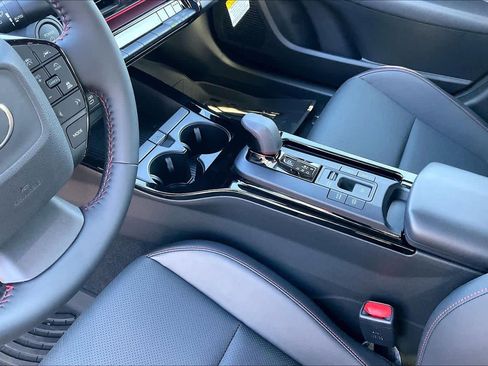 New 2026 Toyota Camry SE image 7