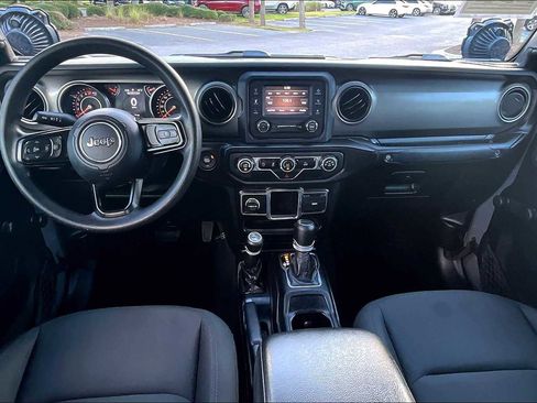 Used 2020 Jeep Gladiator Sport w/ Trailer Tow Package image 14