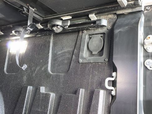 Used 2024 Toyota Tundra Platinum image 33