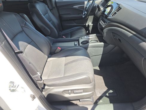 Certified 2022 Honda Pilot TrailSport image 24