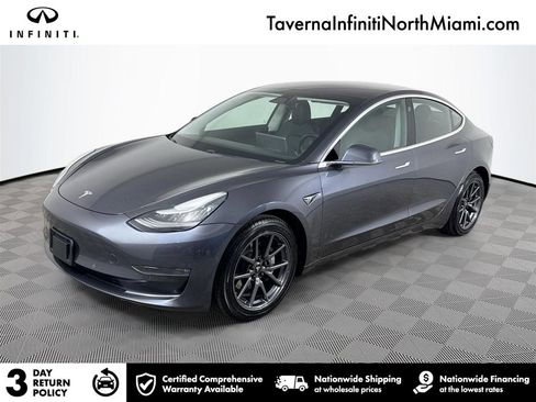 Used 2018 Tesla Model 3 Long Range image 1