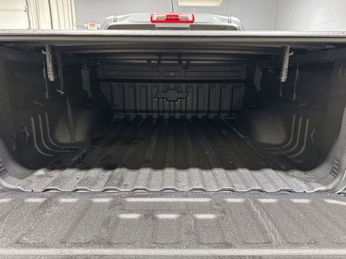 Used 2021 Chevrolet Colorado Z71 AWD/4WD image 16