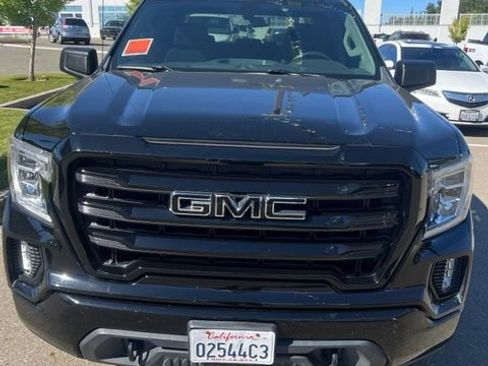 Used 2020 GMC Sierra 1500 Elevation w/ Elevation Value Package AWD/4WD image 3